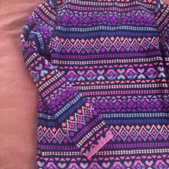 OshKosh Girls Fleece Pullover - Picture 3 of 6